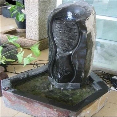 đài phun nước đá trong nhà