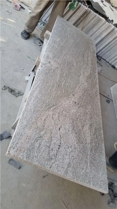 Đá hoa cương vàng Juparana